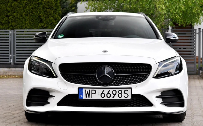 Mercedes-Benz Klasa C cena 134900 przebieg: 140000, rok produkcji 2019 z Krynki małe 742